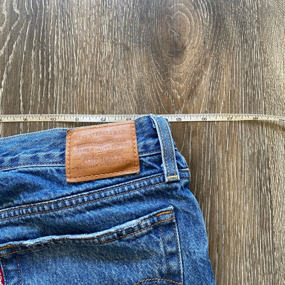 Levi’s Wedgie Straight Jean - Picture 8 of 16